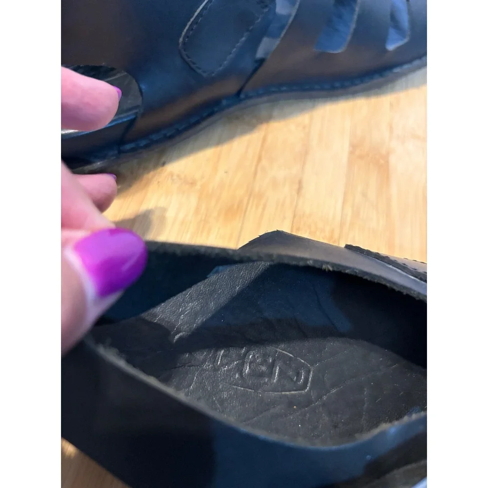 Keen black leather